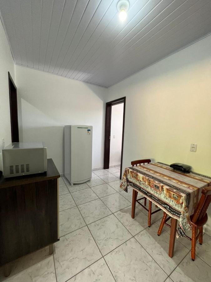 Quitinete Vo Ana Hotel Penha  Bagian luar foto